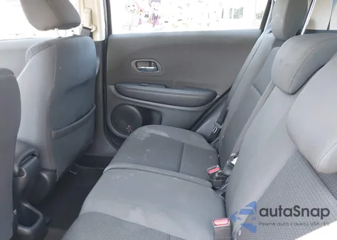 2021 Honda Hr-V Awd Lx z USA, uszkodzony, nr VIN 3CZRU6H36MM751081